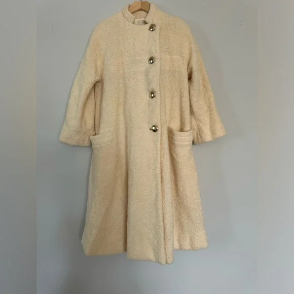 Pauline Trigere 1980's Vintage Beige Mohair Long Coat